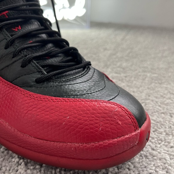Pre owned Jordan 12 flu games (2016) in good condition. - Picture 12 of 12